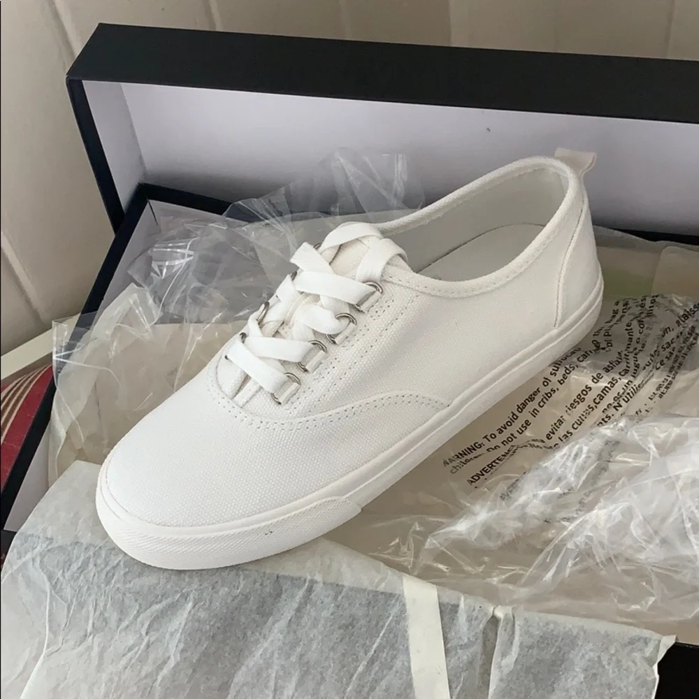 NIB J. Crew Harbor sneaker in White - Picture 2 of 7